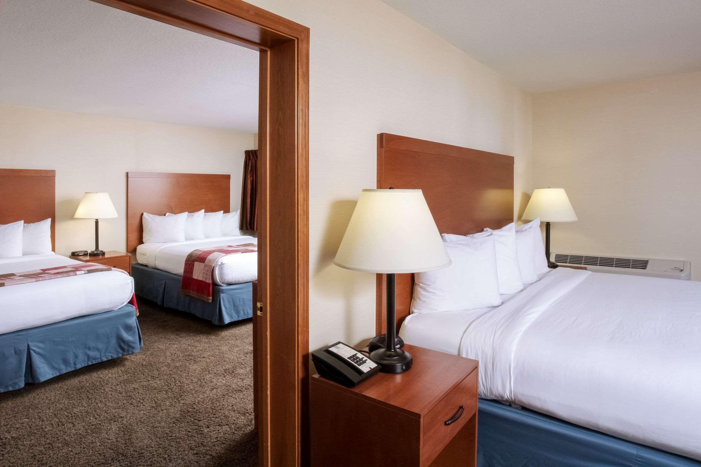 Quality Inn Oakwood Fairwood Ngoại thất bức ảnh